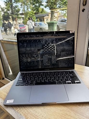 256 гб ssd: Для программирования, Apple M1 Pro, ОЗУ, RAM: 16 ГБ, В рассрочку — 2