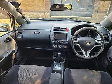 авто сатылат: Honda Fit: 2003 г., Хетчбек — 5