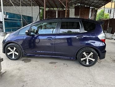 динамик на фит: Honda Fit: 2010 г., 1.5 л, Вариатор, Бензин, Хэтчбэк — 5