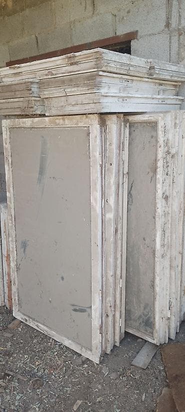 Готовое деревянное окно, Декоративные особенности: Декоративный переплет, Без установки, Без рассрочки at lalafo.kg Готовое деревянное окно, Декоративные особенности: Декоративный переплет, Без установки, Без рассрочки