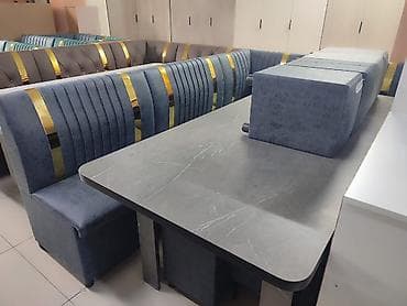 Стол и стул для кафе