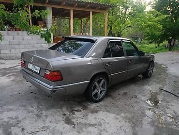 Транспорт: Mercedes-Benz W124: 1993 г., 2 л, Кол менен иштөөчү, Бензин, Седан — 3