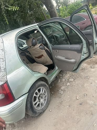 Продажа авто: Nissan March: 1998 г., Автомат, Бензин, Хэтчбэк — 7
