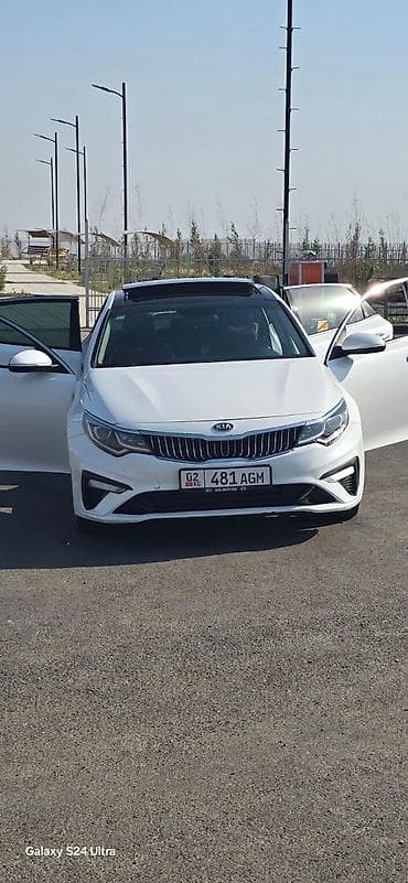 Kia Optima: 2018 г., Седан