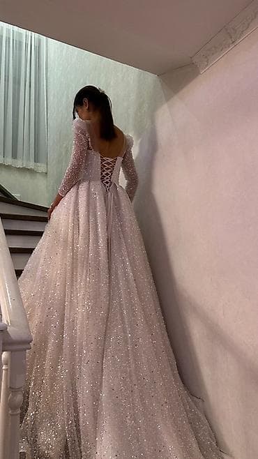 парик сатылат: Свадебное платье принцесса с длинным шлейфом и корсетом - Силуэт — 2