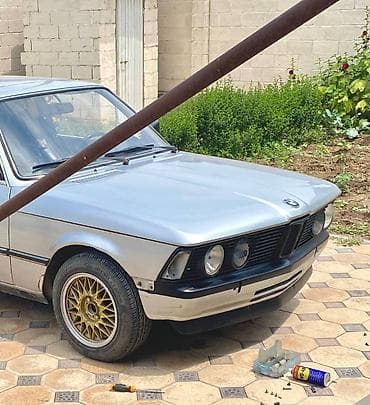 303 302: BMW 3 series: 1982 г., 2 л, Механика, Бензин, Купе — 10