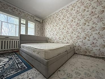кровать с подъёмным механизмом: Двуспальная кровать, Б/у, С матрасом, длина - 200 см — 1