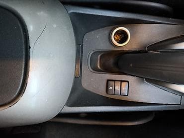 Продажа авто: Toyota Auris: 2007 г., 1.6 л, Бензин, Хэтчбэк — 10