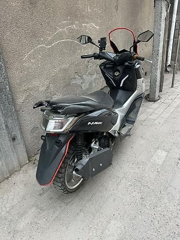 Макси-скутер Yamaha, 150 куб. см, Бензин, Б/у