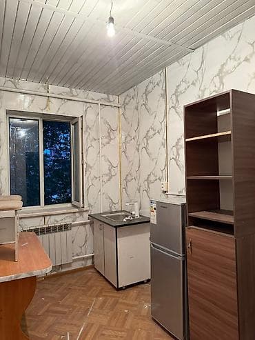 квартира частично: 1 комната, Собственник, Без подселения, С мебелью частично — 4