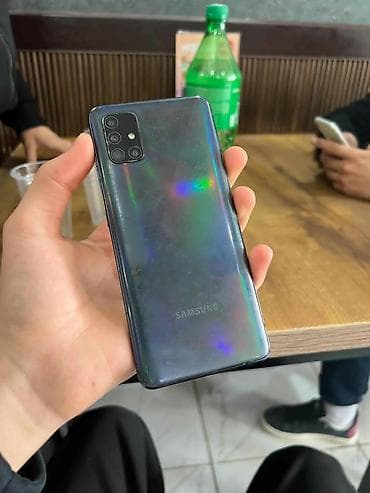 2 gb: Samsung Galaxy A51, 128 ГБ, цвет - Черный, 2 SIM — 1