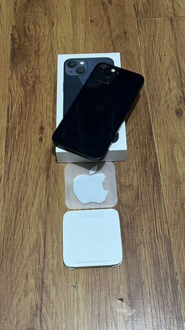 Ковролин: IPhone 13, Б/у, 128 ГБ, Midnight, Коробка, 79 % — 3