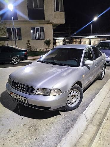 аудио касета: Audi A4: 2000 г., 1.8 л, Автомат, Бензин, Седан — 1