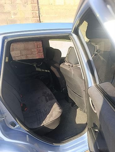 2008: Honda Fit: 2008 г., 1.5 л, Автомат, Бензин, Хэтчбэк — 9
