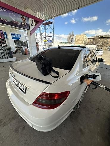 мл 430: Mercedes-Benz C-Class: 2008 г., 3 л, Автомат, Бензин, Седан — 6