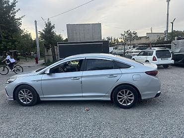 Продажа авто: Hyundai Sonata: 2018 г., 2 л, Автомат, Газ, Седан — 4