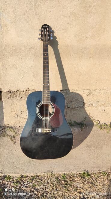 Гитары: Акустическая гитара (вестерн/дредноут), черный глянцевый корпус с — 1