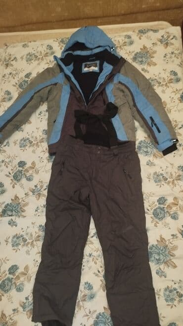 лыжные костюмы: Костюм, M, Б/у, С утеплителем, Внутренние и внешние карманы — 2