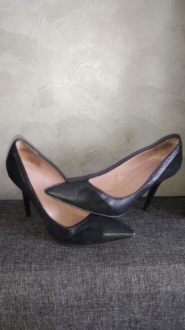 женские слипоны больших размеров: 1)Макасы женские кожа размер 39( лёгкие, стелька - подушечка — 10