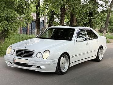class: Mercedes-Benz E-Class: 2001 г., 3.2 л, Автомат, Бензин, Седан — 2
