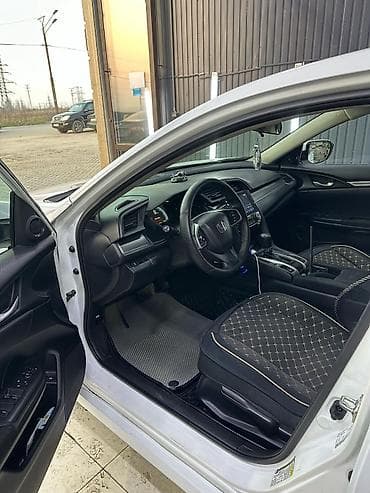 Ковролин: Honda Civic: 2017 г., 2 л, Вариатор, Бензин, Седан — 5
