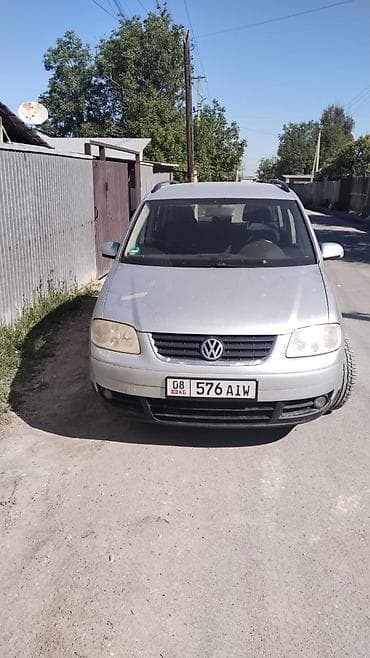 transporter multivan: Volkswagen Touran: 2005 г., 1.6 л, Механика, Дизель, Минивэн — 5