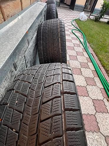 колеса 28560r18: Шины 285 / 60 / R 18, Зима, Б/у, Комплект, Внедорожные (АТ/МТ), Япония, Dunlop — 3