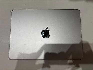 i7 12: Apple MacBook Air 13" Характеристики и особенности: - Цвет: Silver — 1