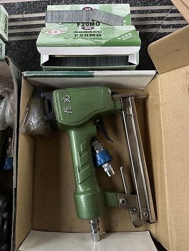 пневмат пистолеты: Пневматический гвоздезабиватель (нейлер) марки «旭光» (Xuguang). Тип — 3