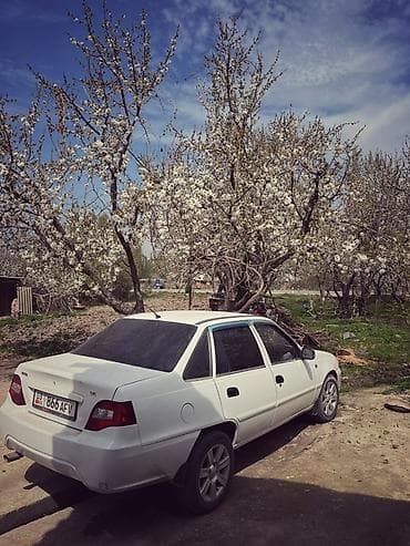 лак авто: Daewoo Nexia: 2012 г., 1.6 л, Ручные, Бензин, Седан — 5