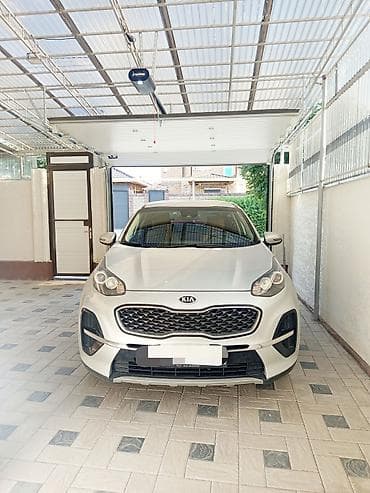 rexton 2020: Kia Sportage: 2019 г., 2 л, Автомат, Дизель, Кроссовер — 1