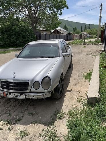чехлы бу: Mercedes-Benz E-Class: 1996 г., 2 л, Автомат, Бензин, Седан — 3