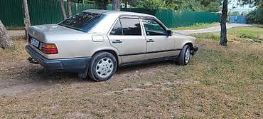 мега авто: Mercedes-Benz W124: 1986 г., 2 л, Механика, Бензин, Седан — 3