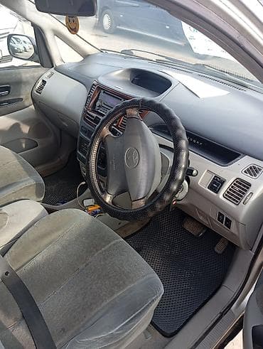 ипсум рестайлинг: Toyota Nadia: 1998 г., 2 л, Автомат, Бензин, Минивэн — 6