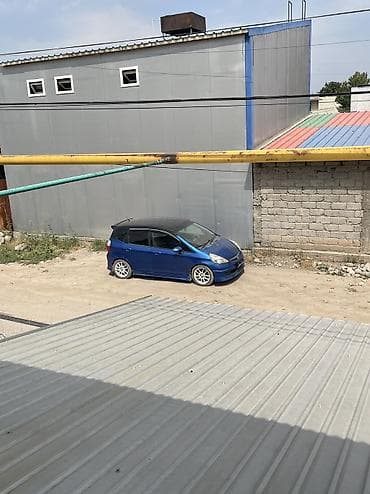 Honda Fit: 2002 г., 1.3 л, Вариатор, Бензин, Хэтчбэк
