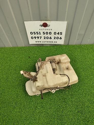 bmw e21: Бачок BMW Б/у, Оригинал, Япония — 1