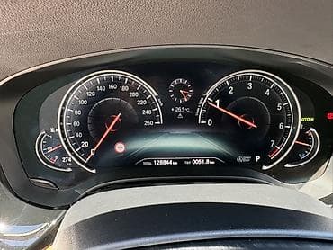 Унаа: BMW 5 series: 2018 г., 2 л, Автомат, Бензин, Седан — 10