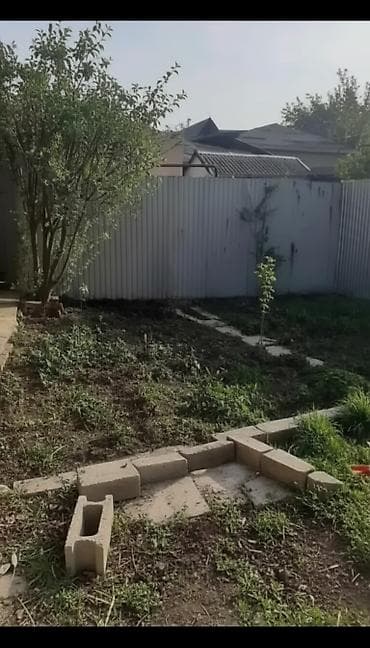 Продаём пол. дома в хорошем состоянии кирпич саман . В доме 4