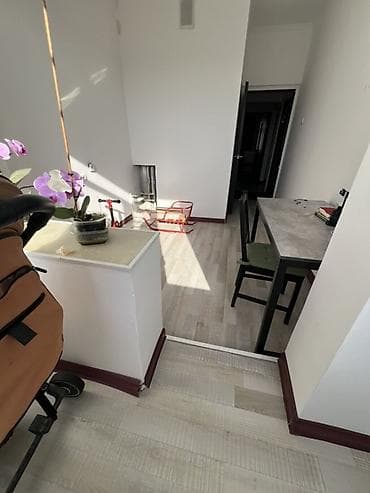 127: 4 комнаты, 80 м², 8 этаж — 3