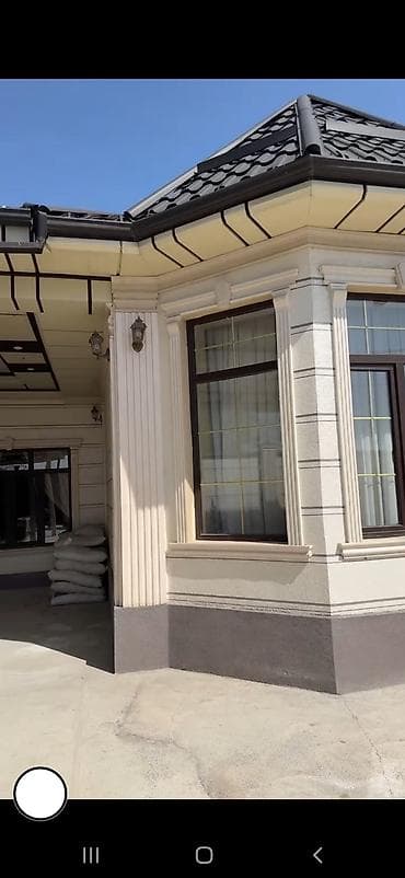 Декоративные фасадные молдинги и наличники из пенополистирола/ПВХ с