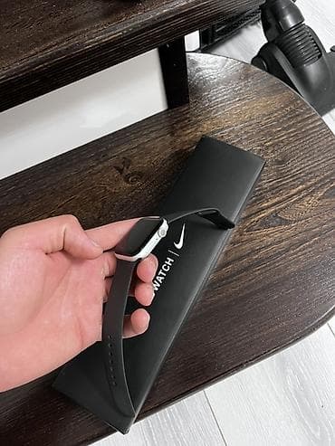 j2 core: Продам Apple Watch 6 series 44mm Nike в отличном состоянии, все — 1