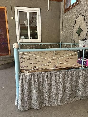 Тапчан 220 x 300 x 100 м, Металл