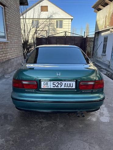 hyundai xcient: Honda Accord: 1997 г., 2 л, Ручные, Бензин, Седан — 3