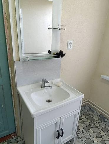 квартира бишкек аламидин 1: Продаётся дом в Узгене. Площадь участка 10 соток, дом 150 кв.м. Дом — 7