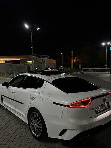 Унаа сатуу: Kia Stinger: 2021 г., 3.3 л, Автомат, Бензин, Лифтбек — 4