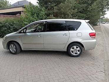 Унаа: Toyota Ipsum: 2001 г., 2.4 л, Автомат, Бензин, Вэн/Минивэн — 3
