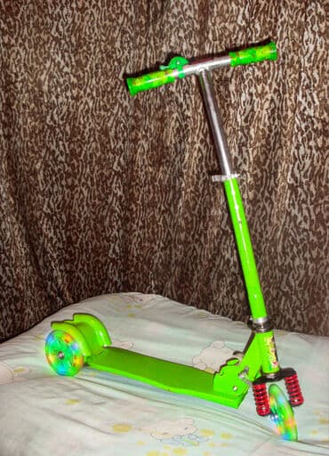 купить дрон с камерой ночного видения: ПРОДАЮ САМОКАТ ТРЕХКОЛЕСНЫЙ ДЕТСКИЙ, СКЛАДНОЙ, (РОССИЯ) Б/У В ОТЛИЧНОМ — 3