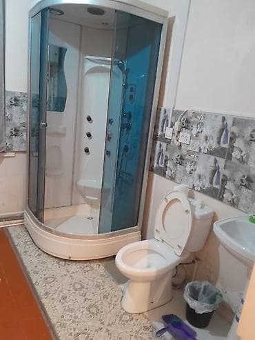 квартира берилет кызыл аскерде: Сдаю дом: Зал, спальня, кухня, санузел и прихожая. Дом с мебелью. Дом — 5