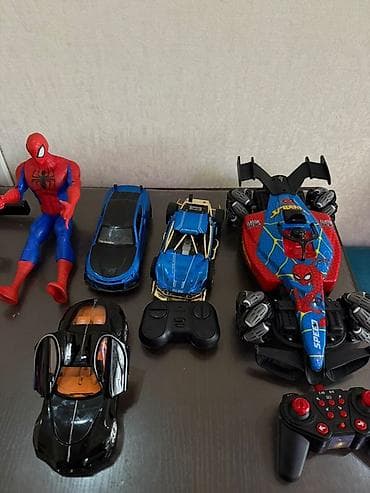 Набор игрушек и радиоуправляемых моделей: - Фигурка Человека-паука