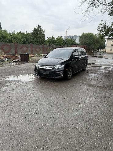 Унаа сатуу: Honda Odyssey: 2019 г., 3.5 л, Автомат, Бензин, Вэн/Минивэн — 5